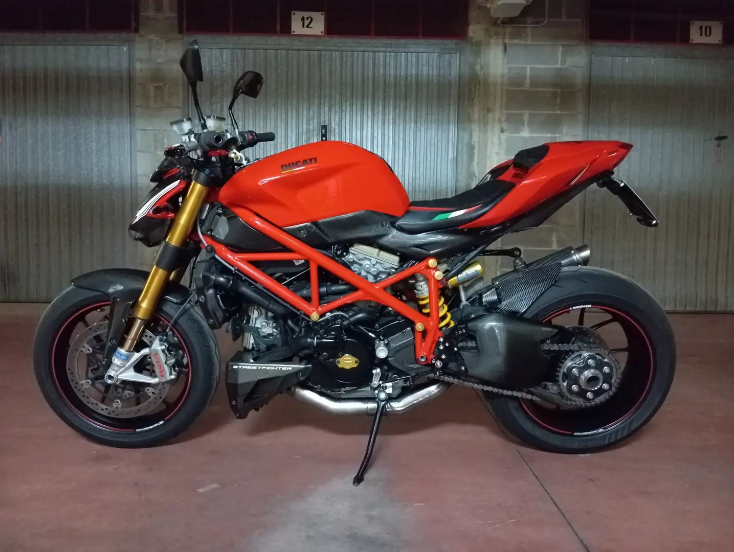 Ducati Streetfighter Rosso - 2