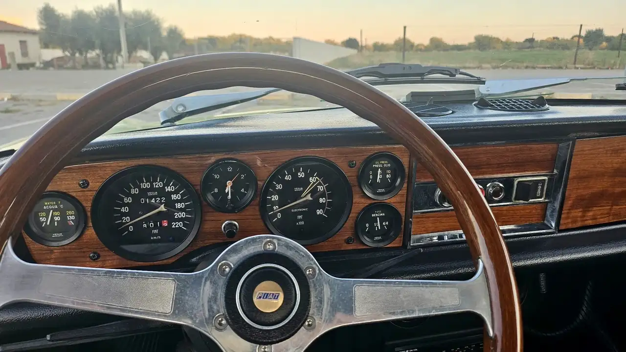 Fiat 124 Spider, foto 7