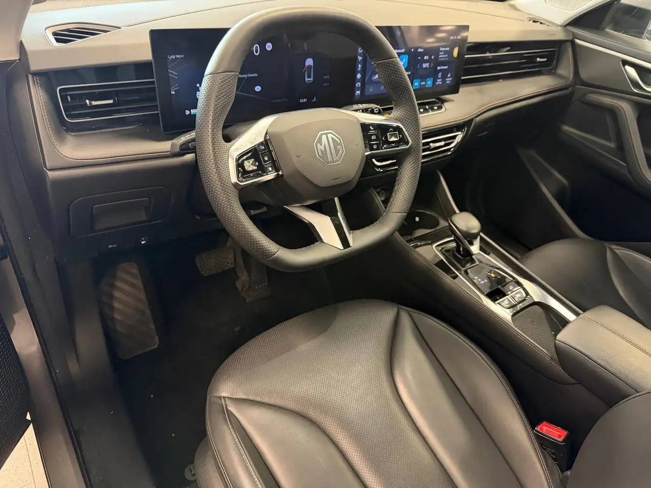 MG HS 1.5 T-GDI AT Luxury auto, миниатюра 9