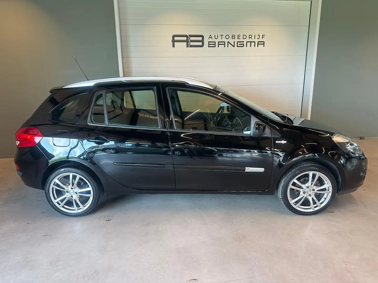 Renault Clio Estate 1.2 TCE Collection TOM-TOM UITV/2e EIGENAAR Noir - 2