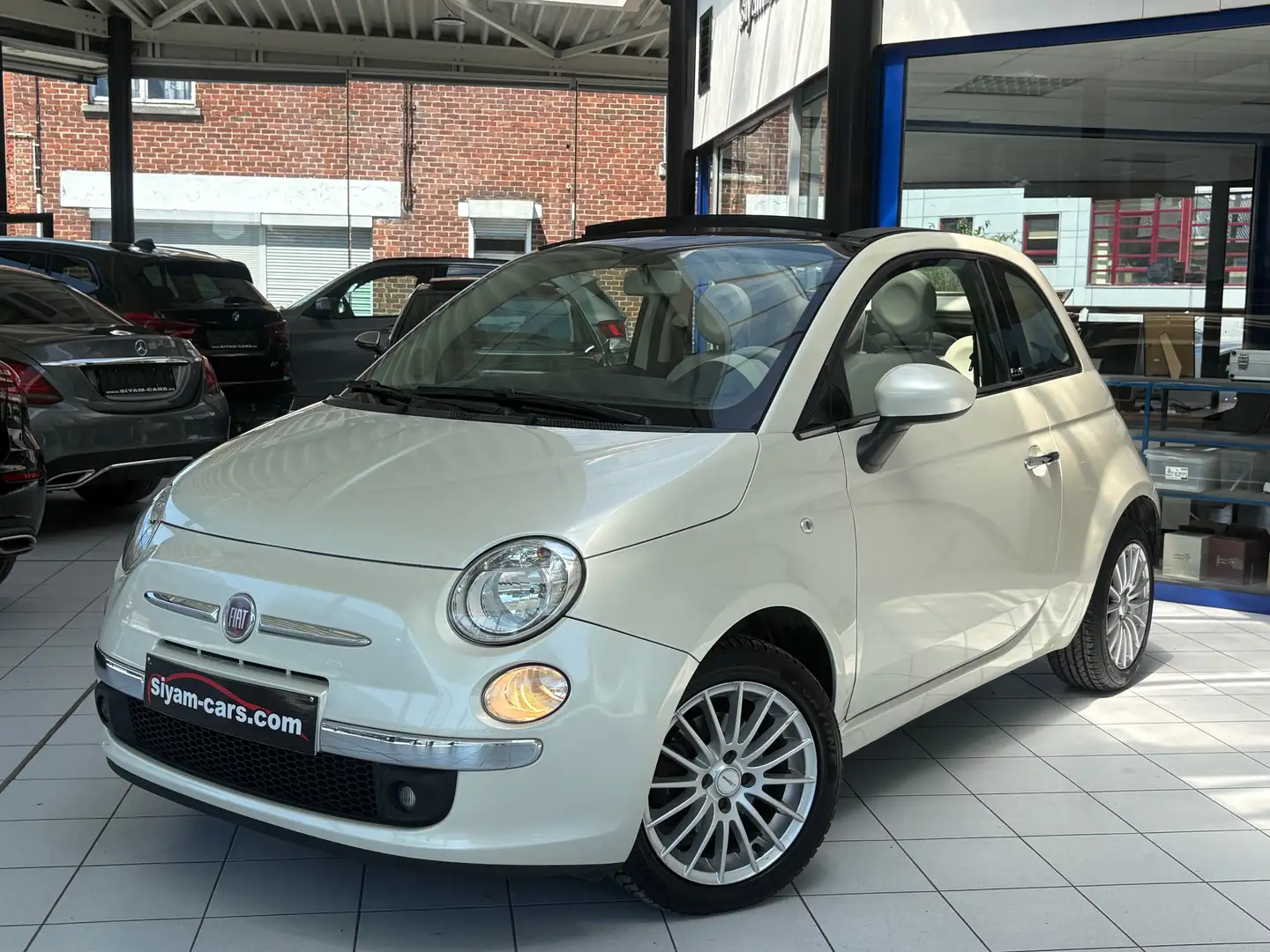 Fiat 500C 500C 1.3 Multijet *CUIR * PDC * JANTES * CARNET* Weiß - 1