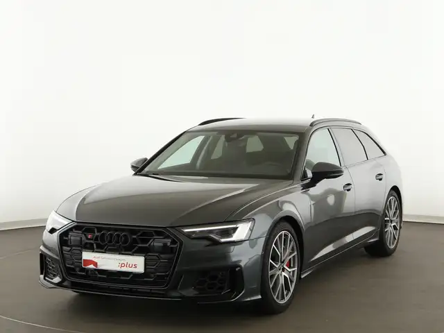 Audi S6 view 2