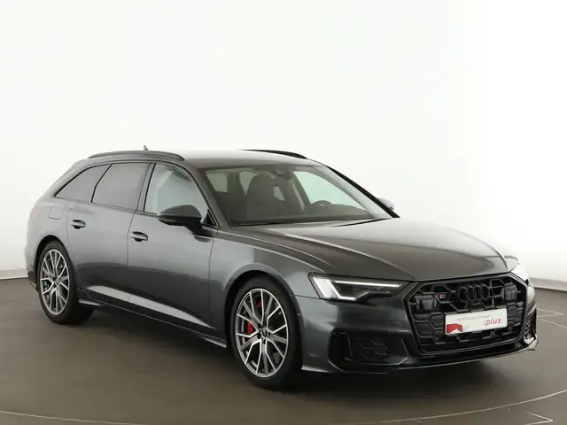 Audi S6 view 9