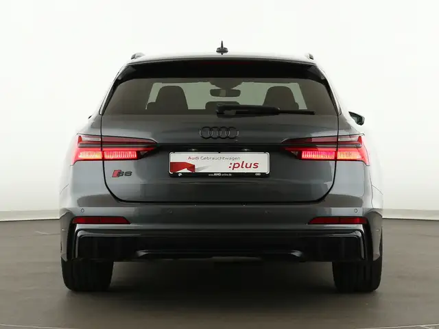 Audi S6 view 6