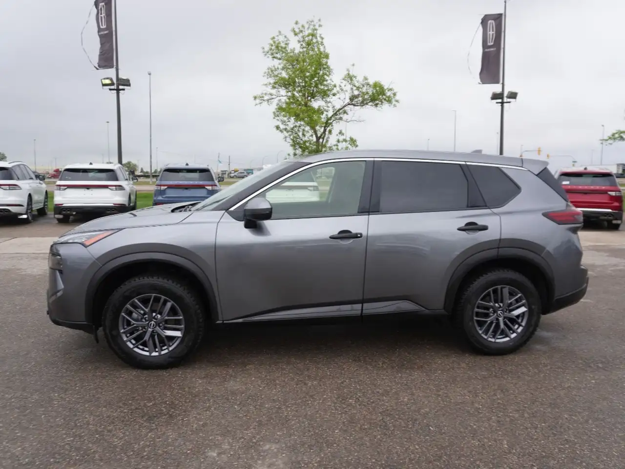 Nissan Rogue fotografie Nissan Rogue