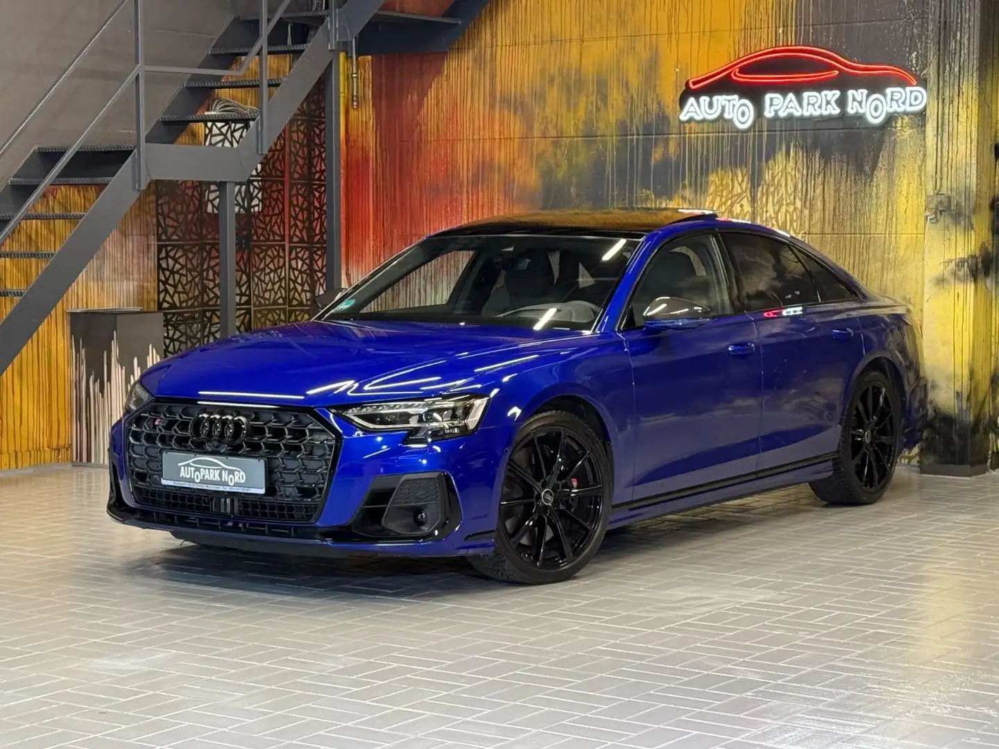 Audi S8 4.0 TFSI quattro MATRIX~CARBON~HEADUP~360~B&O Bleu - 1