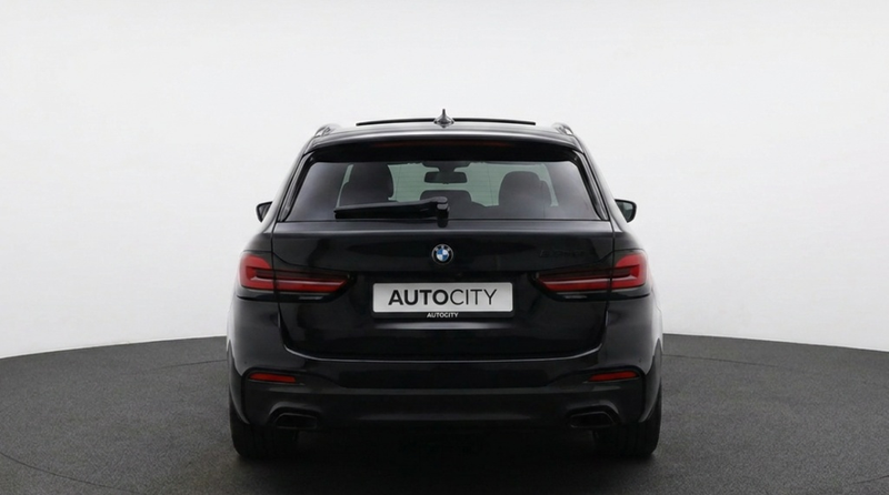 BMW 530 5 touring 530e M Sport Pano l Laser l 360 l HUD l — photo 3