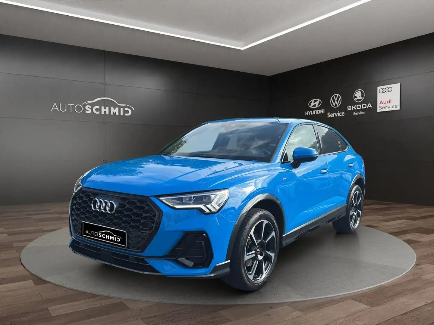 Audi Q3 Sportback 1.5 TFSI S line AHK GRA LED NAVI Blue - 1