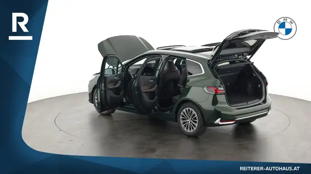 BMW 2 Series view 10