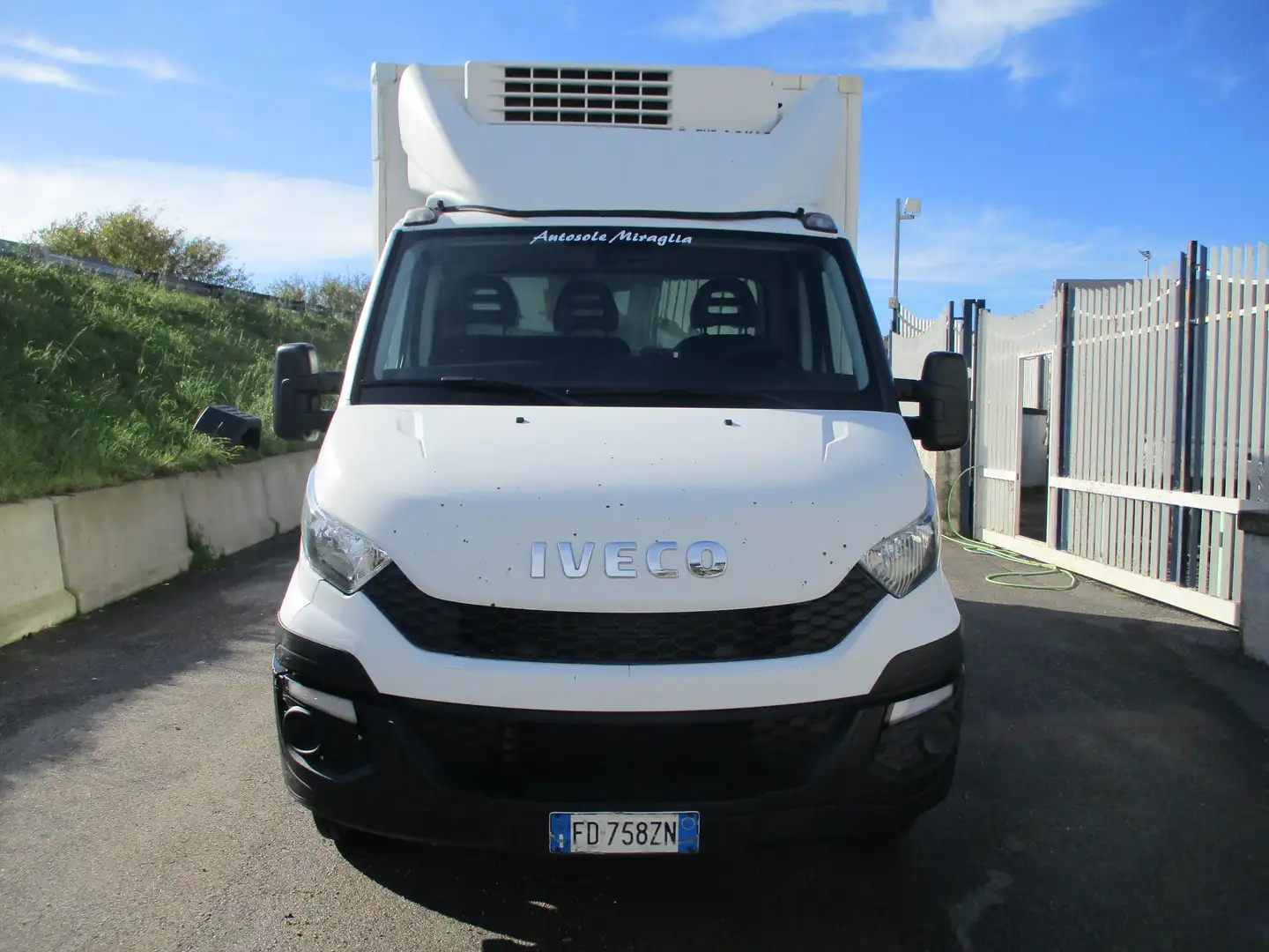 Iveco Daily 35C15 3000 150CV E5 FRIGO ATP FRCX 03/2028 7PEDANE Blanc - 2