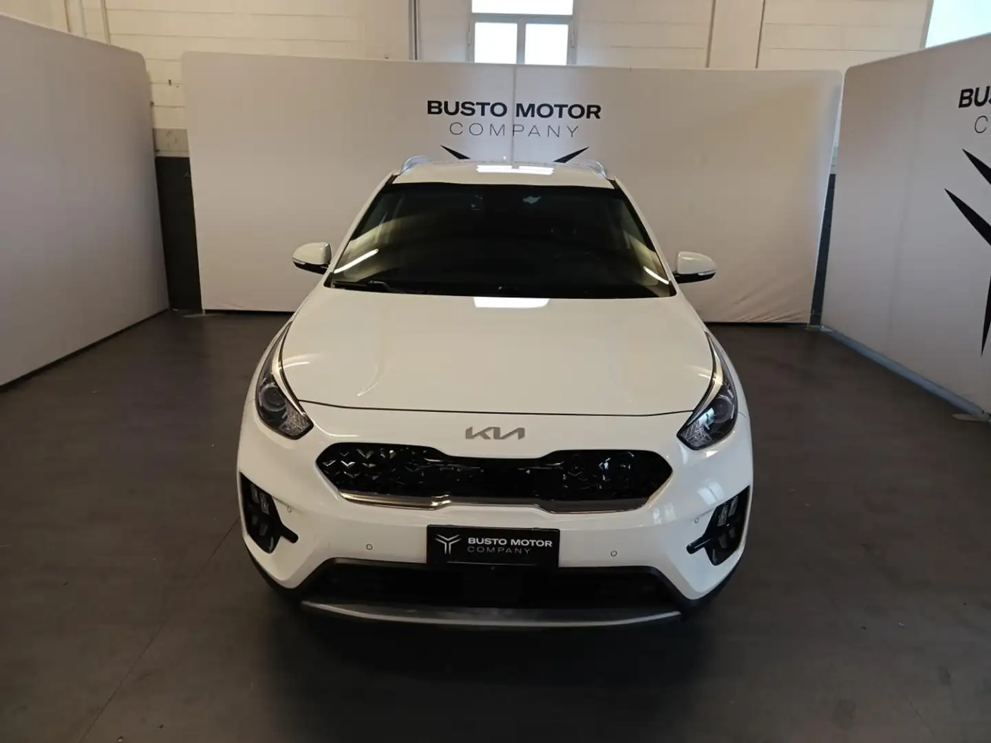 Kia Niro 1.6 GDi DCT PHEV Style Bianco - 2