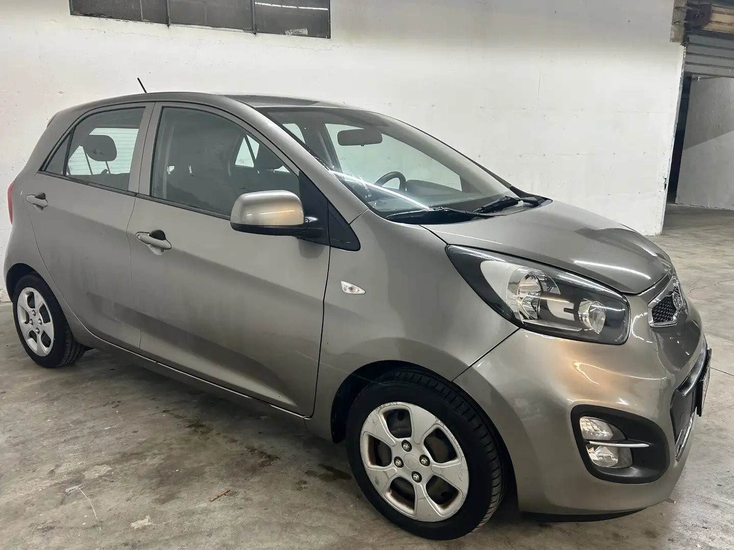 Kia Picanto Picanto II 2011 1.0 Urban 3p - 1