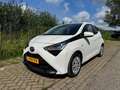 Toyota Aygo 1.0 VVT-i x-play, Camera, Apple CarPlay, Navigatie Wit - thumbnail 13