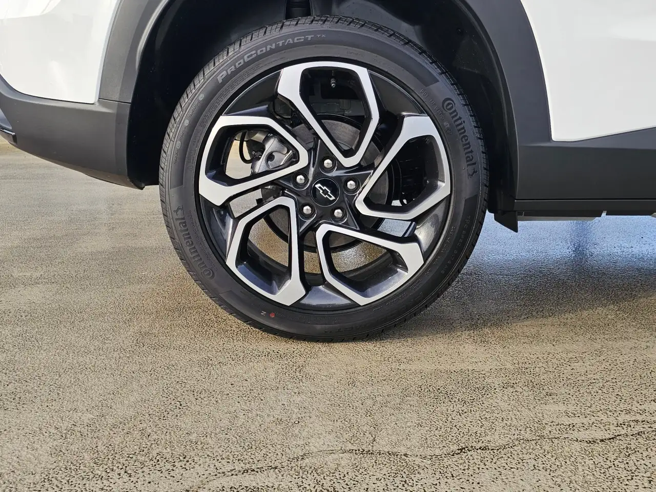 Chevrolet Trax снимка Chevrolet Trax