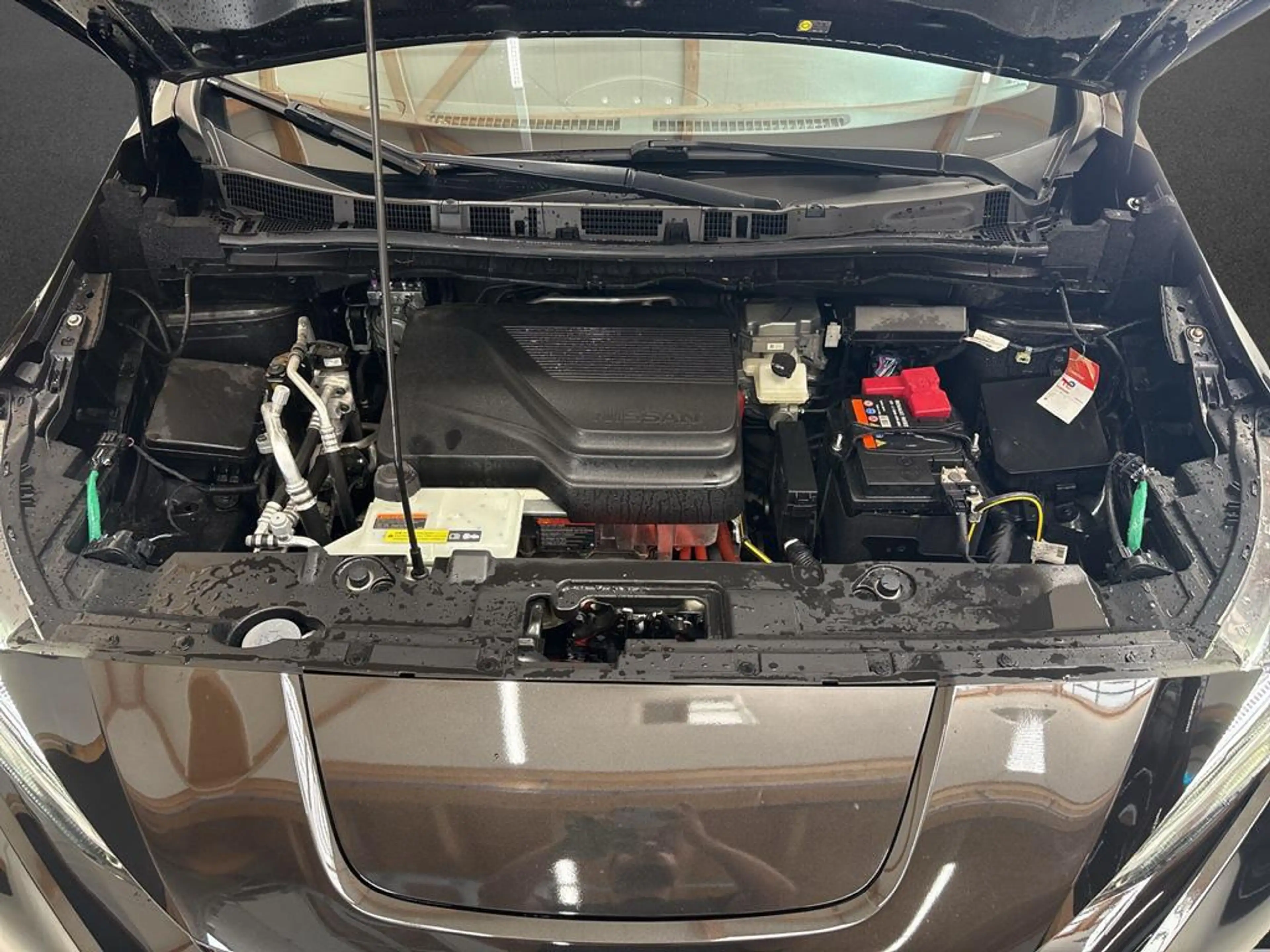 Nissan Leaf Tekna — photo 5