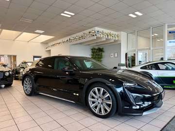 4 Cross Turismo Beifahrerdisplay/ACC/HUD