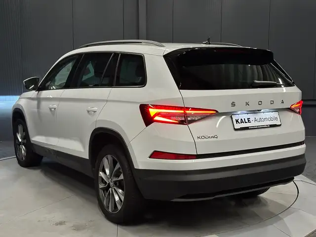 Skoda Kodiaq view 3