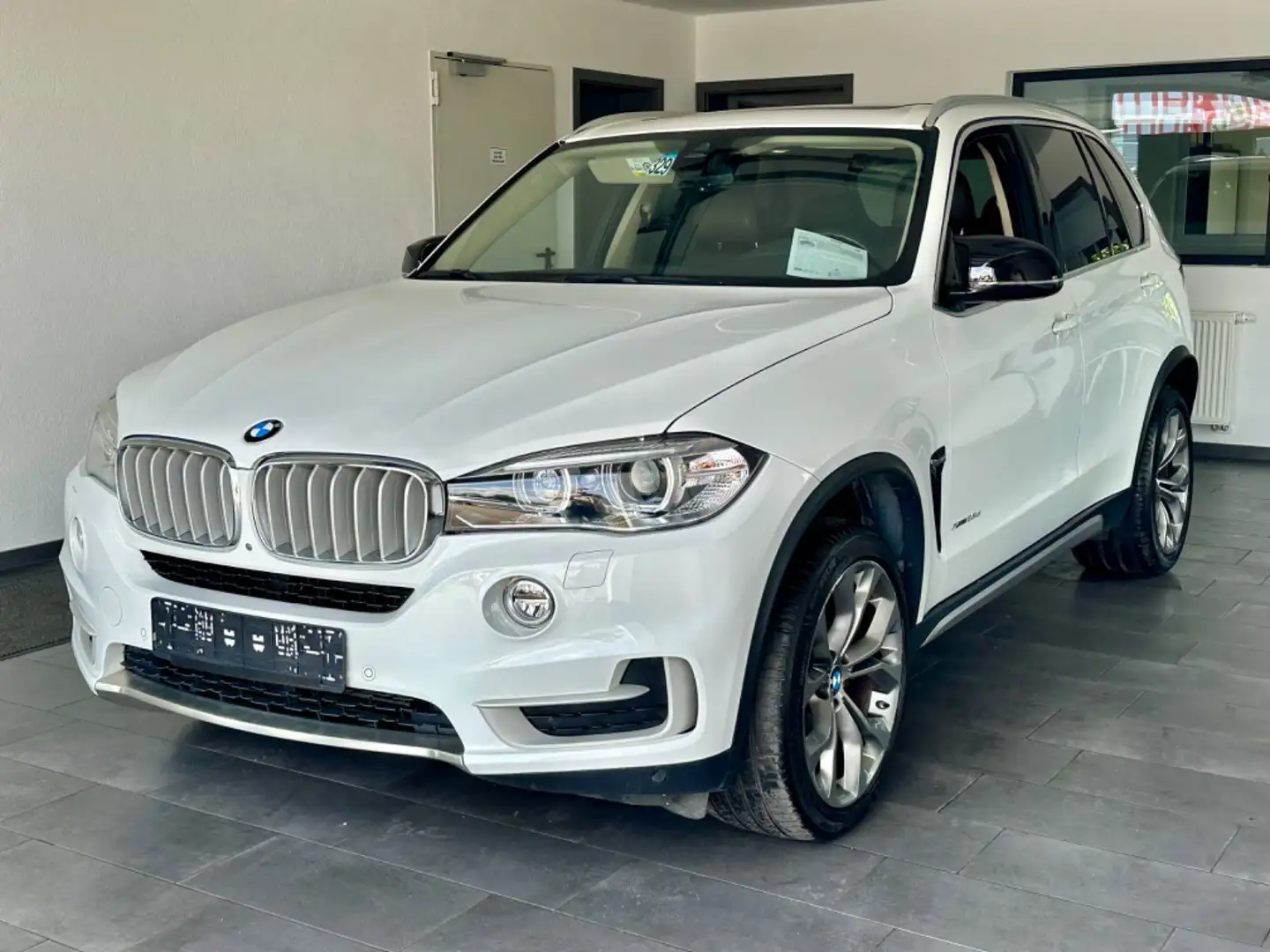 BMW X5 xDrive25d Design Paket ähnlich M Sport*Pano* Blanco - 2