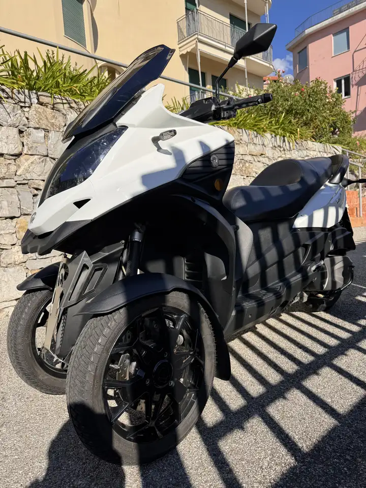 Quadro QV3