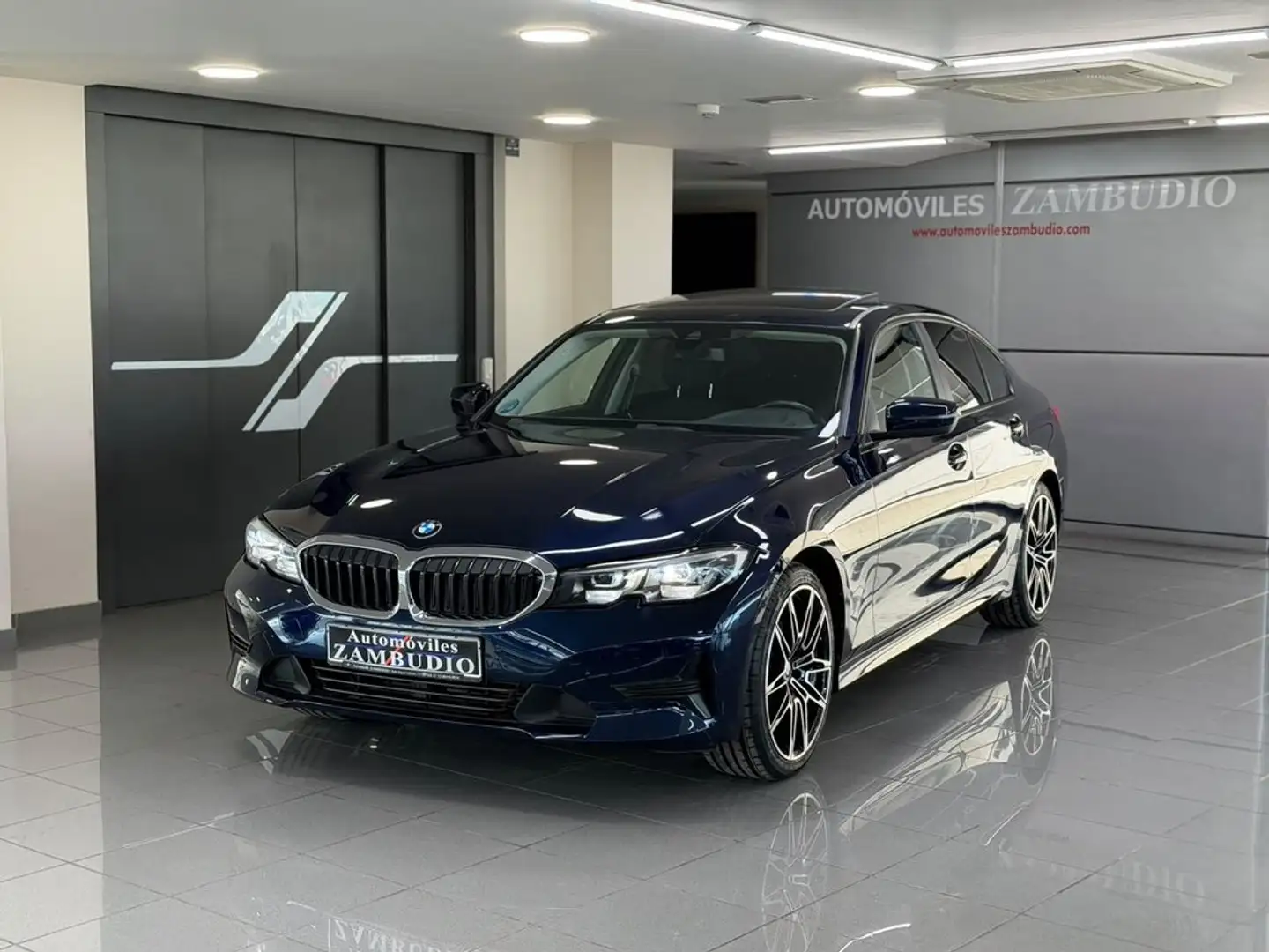 BMW 318 318d Auto. Azul - 1