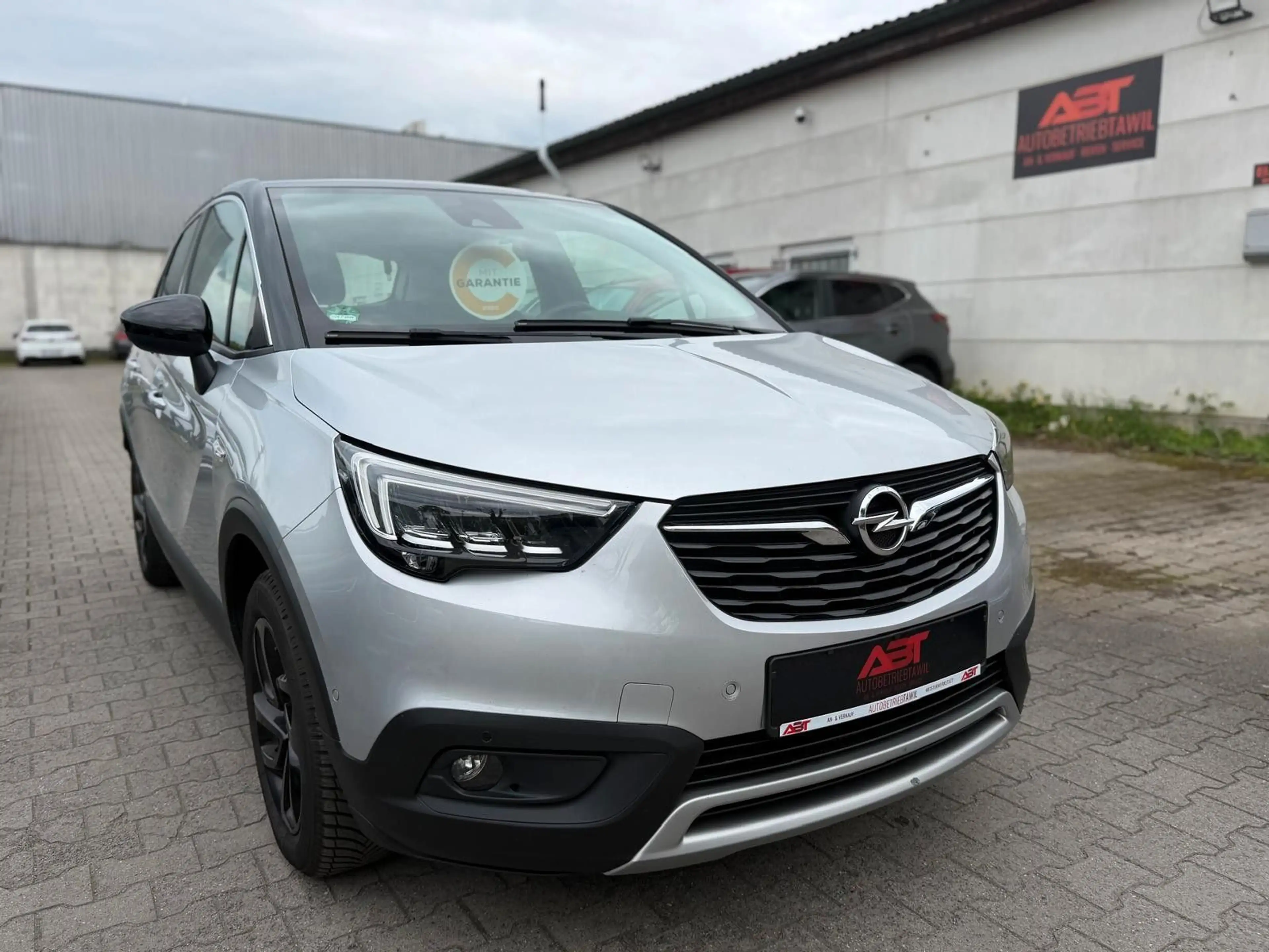 Opel Crossland X Crossland 1.2 Innovation, Kamera, Navi, PDC, LED