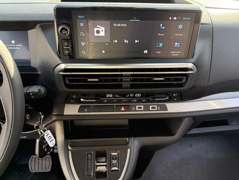 Citroen Spacetourer Plus XL 9S KlimaP LED CarP PDC PrivG 132 kW (17... — photo 7