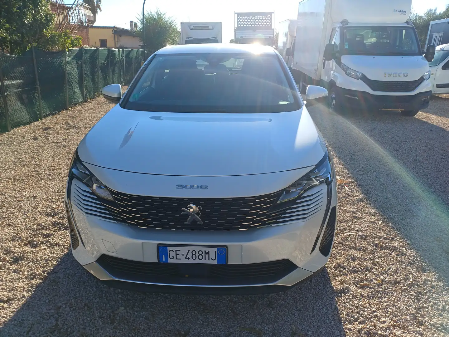 Peugeot 3008 1,5 BLUEHDI 130 CV EA8 ACTIVE BUSINESS AUTOMATIC Bianco - 2