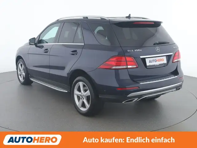 Mercedes-Benz GLE view 4