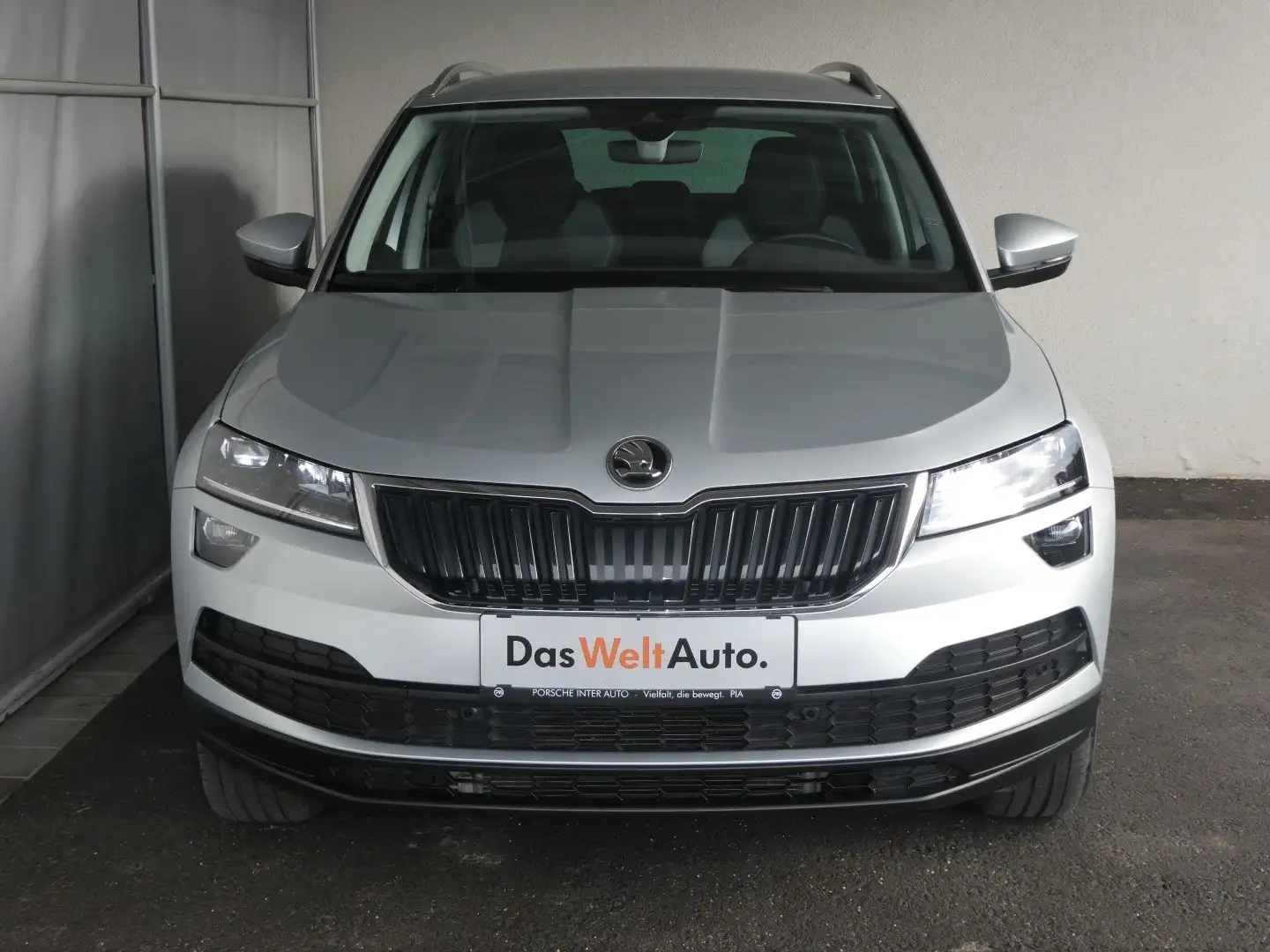 Skoda Karoq Sportline Silber - 2