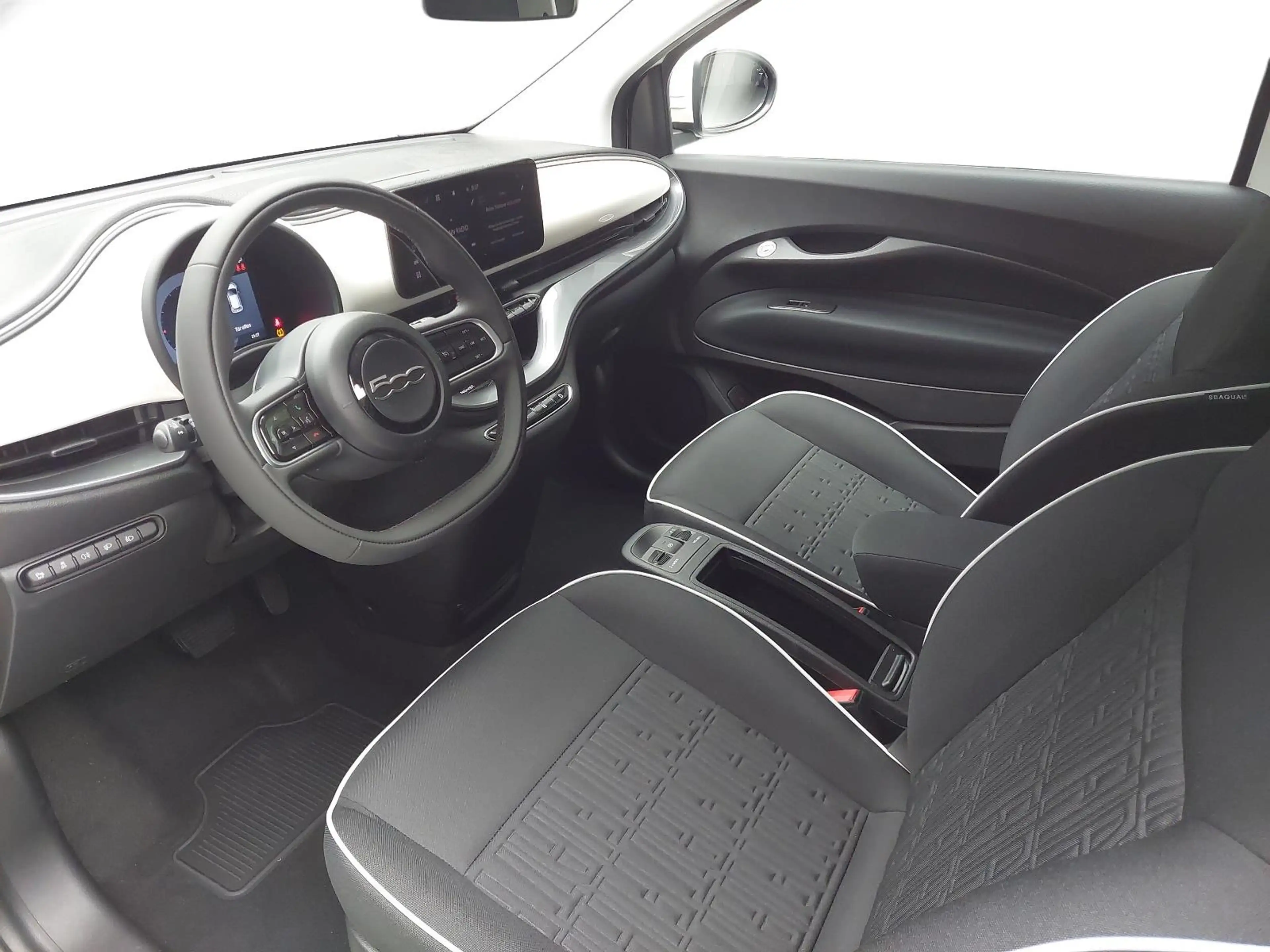 Fiat 500 500 ELEKTRO 42 KWH KOMFORT PAKET, 16 ZOLL LM FELGE — photo 20