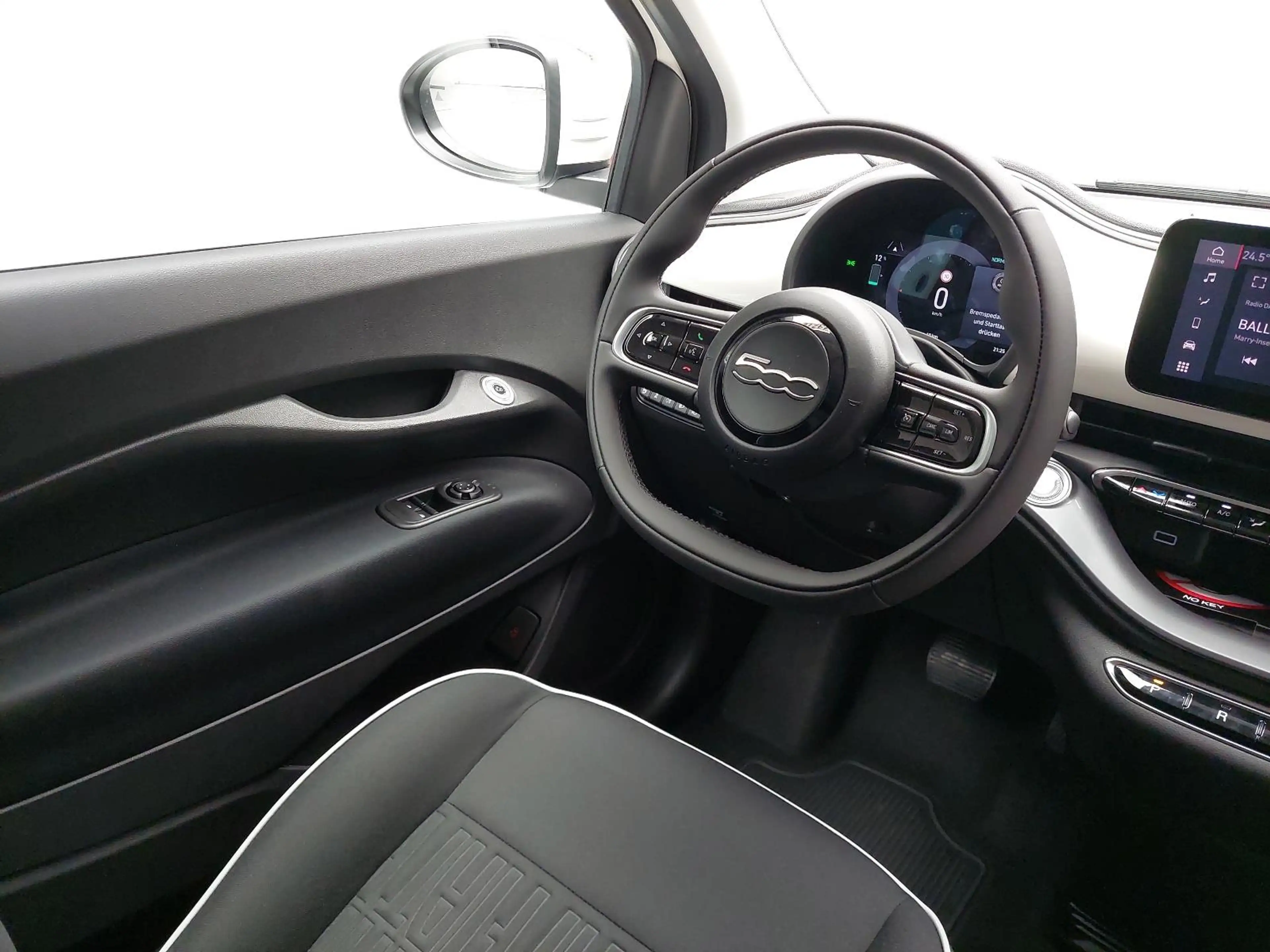Fiat 500 500 ELEKTRO 42 KWH KOMFORT PAKET, 16 ZOLL LM FELGE — photo 9