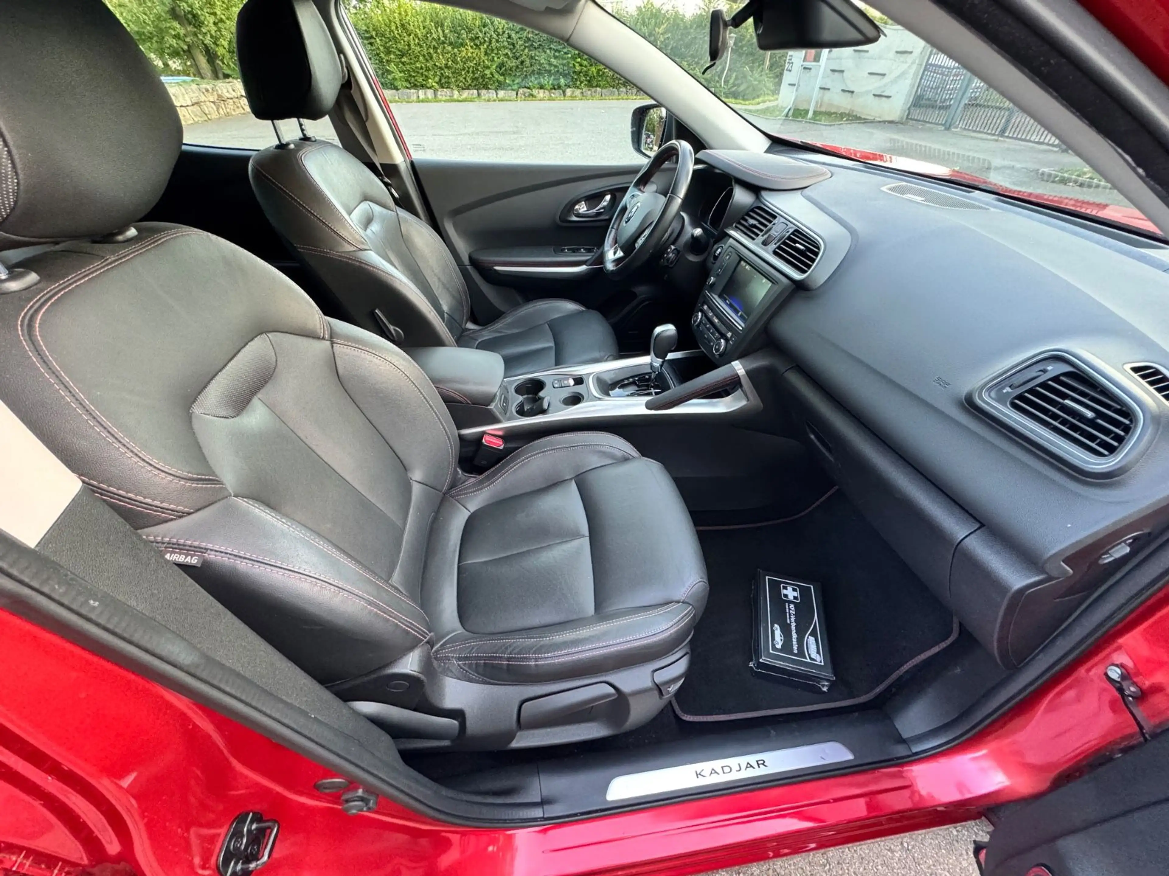 Renault Kadjar Crossborder  Energy Bose Sound System — photo 8