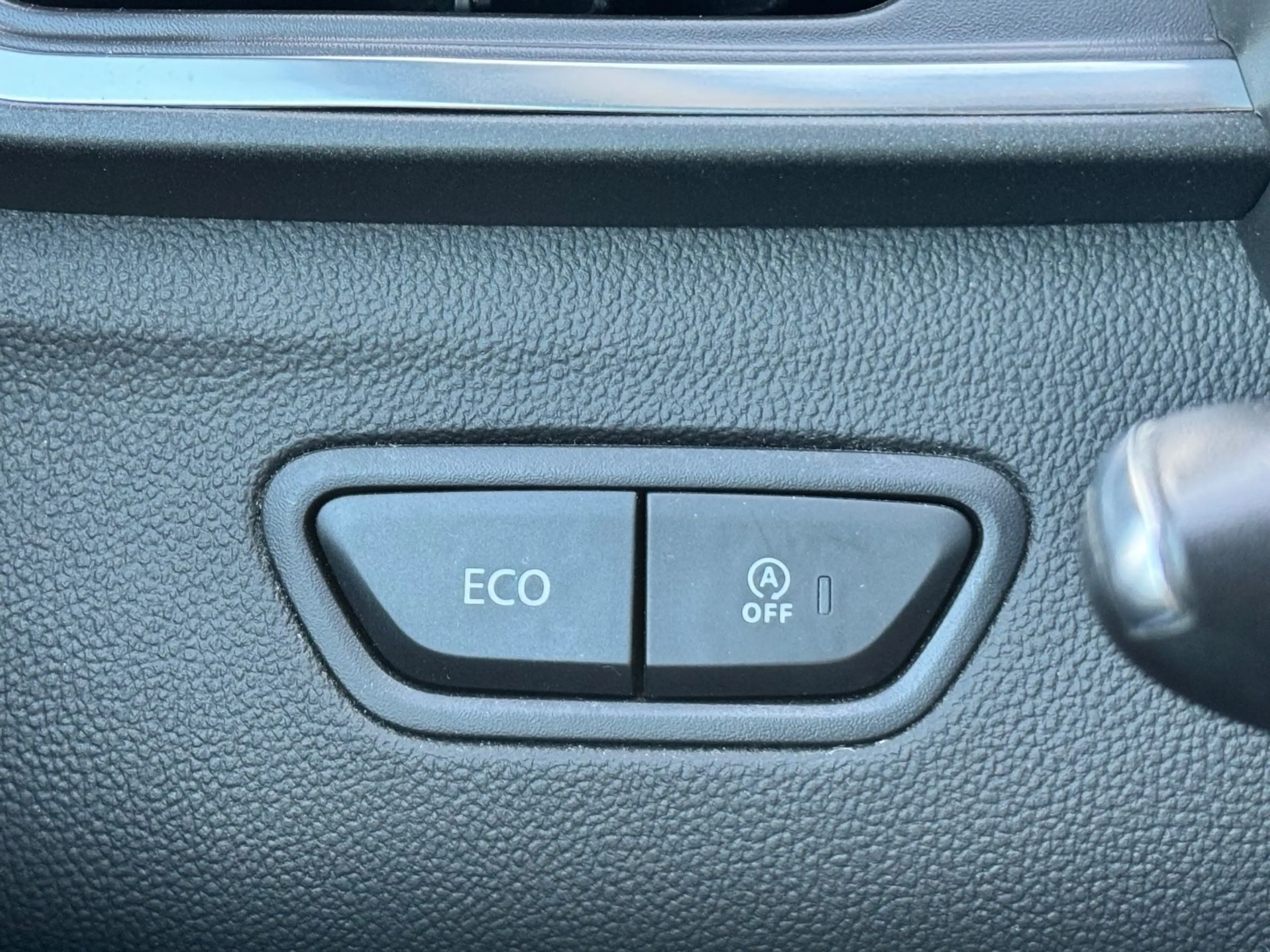 Renault Kadjar Crossborder  Energy Bose Sound System — photo 12