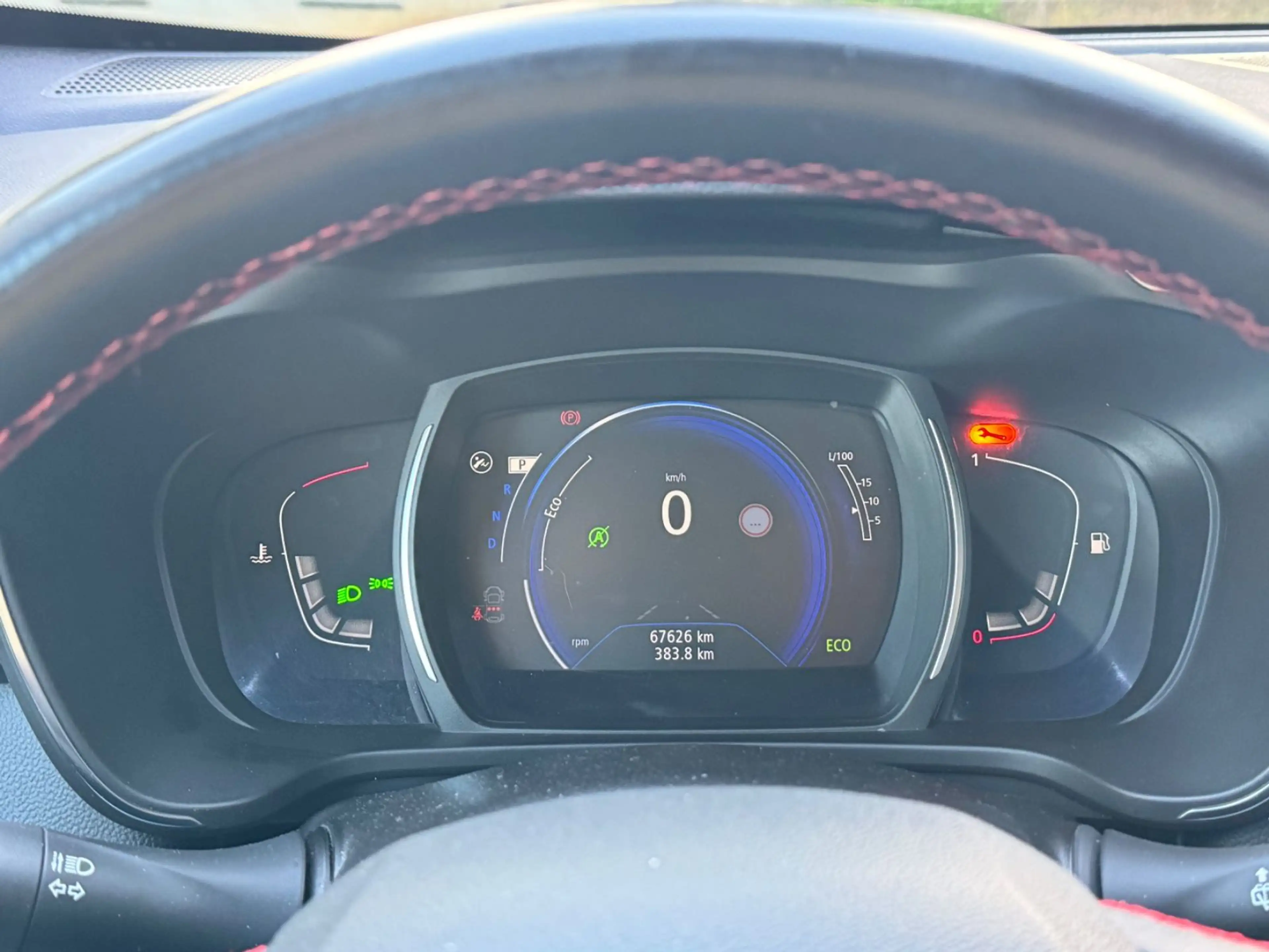 Renault Kadjar Crossborder  Energy Bose Sound System — photo 9