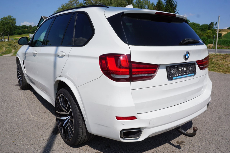 BMW X5 xDrive 30d — photo 4