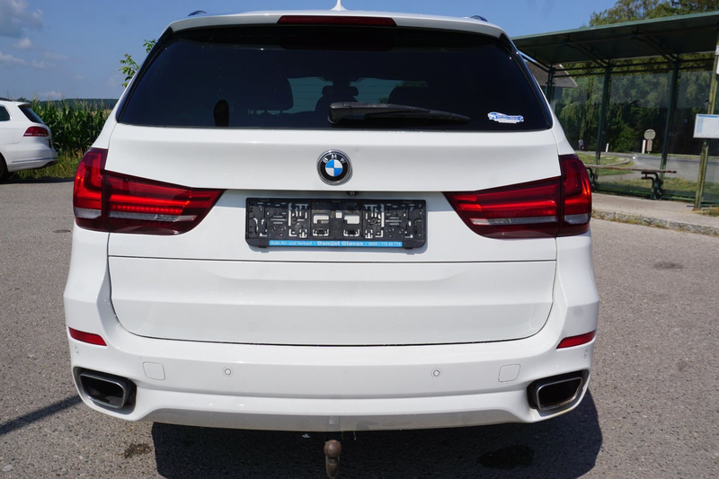 BMW X5 xDrive 30d — photo 5