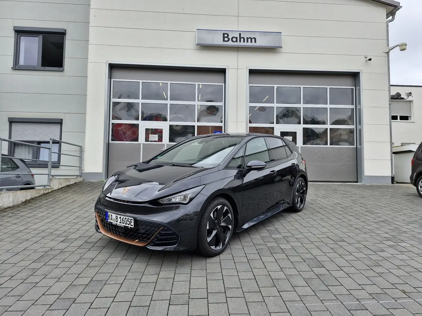 CUPRA Born 170kW Grau - 1