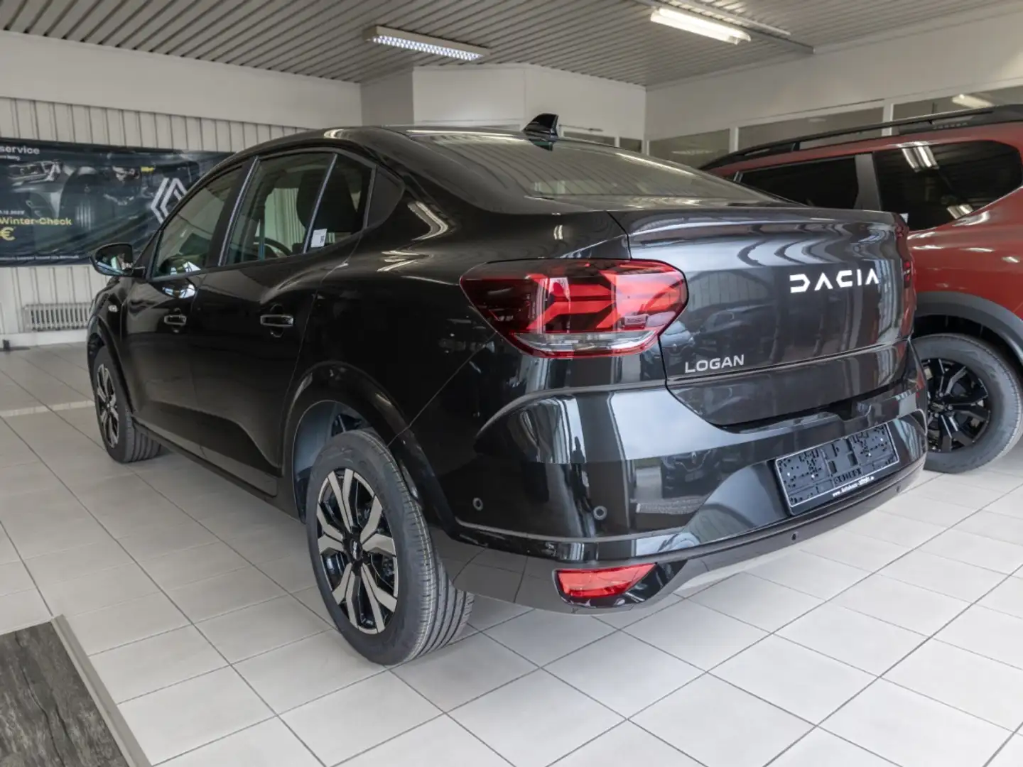 Dacia Logan Black Edition TCe 90 CVT Rückfahrkamera Zwart - 2