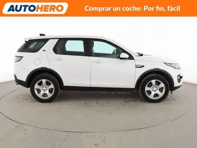 Land Rover Discovery Sport view 7