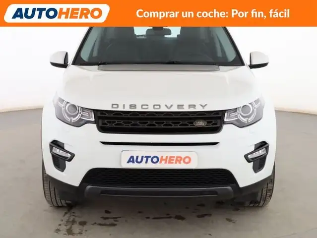 Land Rover Discovery Sport view 9