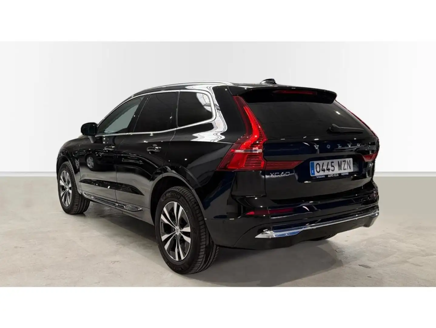 Volvo XC60 T6 Recharge Core Negro - 2