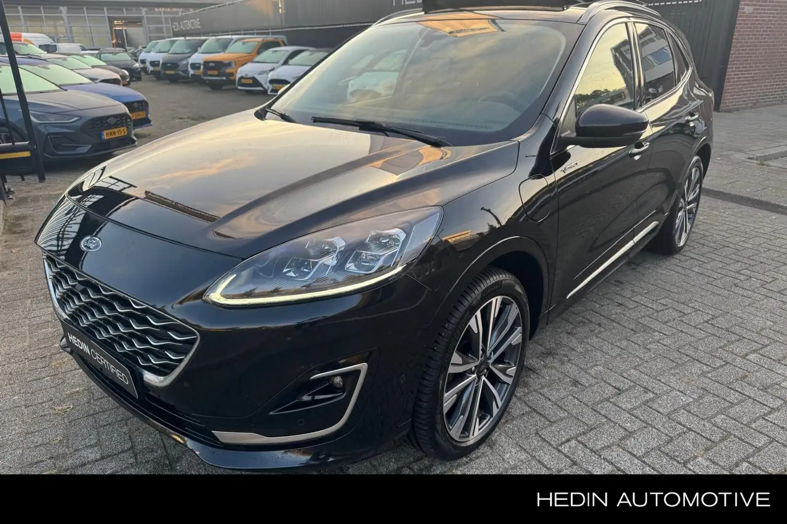 Ford Kuga 2.5 PHEV Vignale | Panoramadak | 20 Inch velgen | Noir - 1