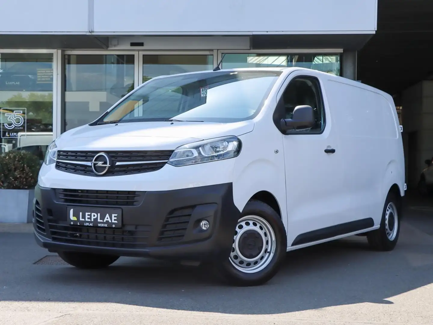 Opel Vivaro VAN L2H1 2.0 145PK MT6 |DEMO|*DIRECT LEVERBAAR* Blanc - 1