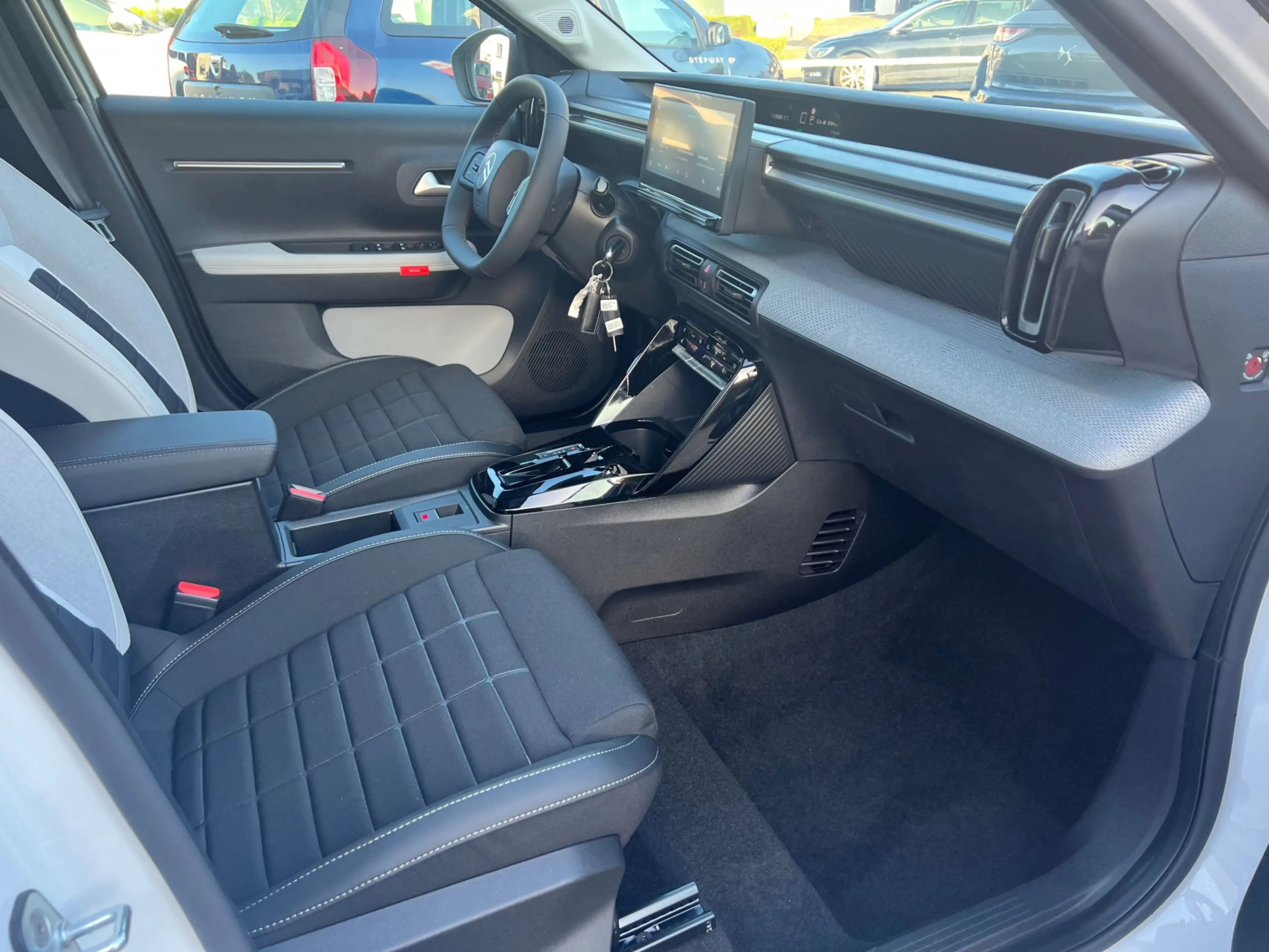 Citroen E-C3 MAX 113pk Comfort Range 44 kWh Camera-Stoelverwarm — photo 14