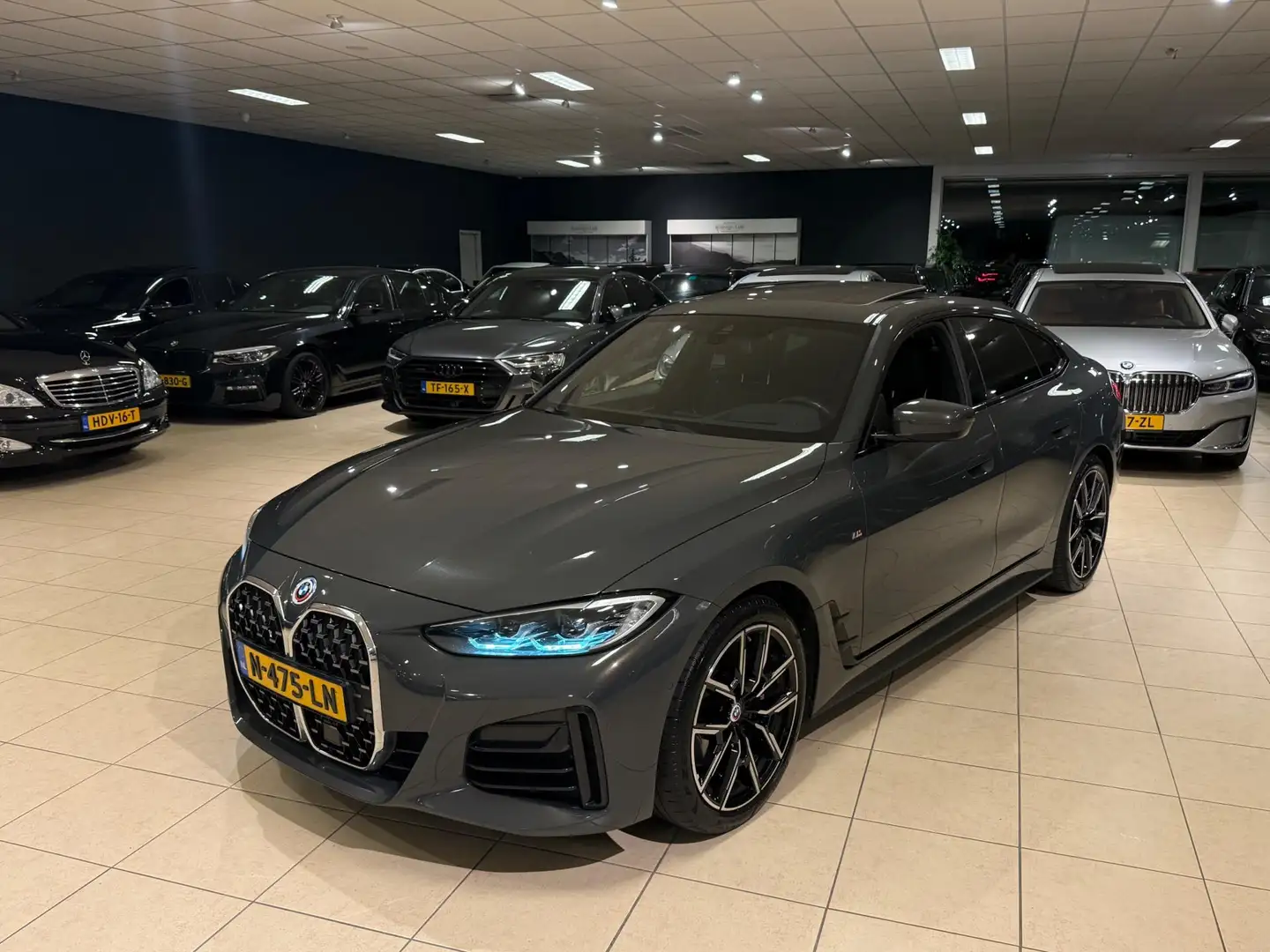 BMW 430 4-serie Gran Coupé 430i Business Edition Plus|H&K| Grijs - 2