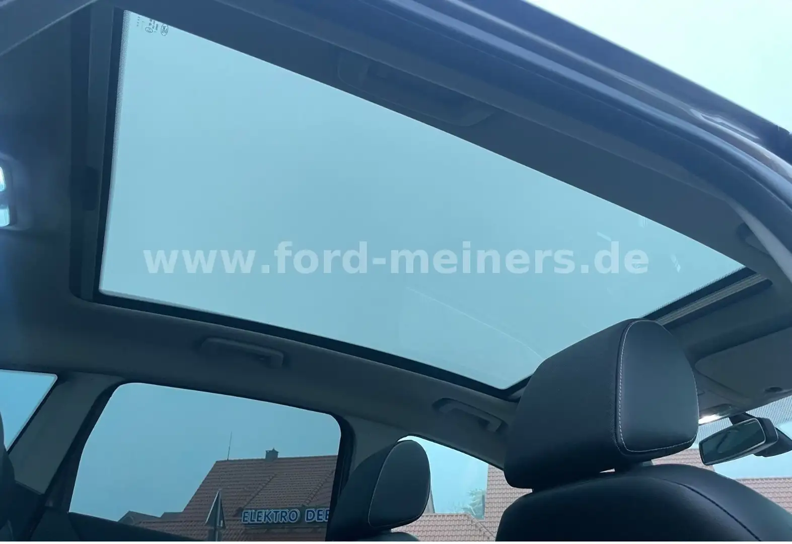 Ford Kuga Kuga S 2.0 TDCi 4x4 Plus Editionsmodell Braun - 1