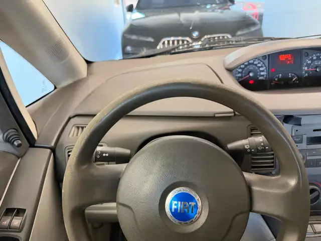 Fiat Idea view 6