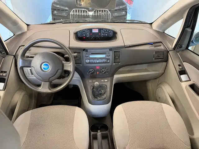 Fiat Idea view 9