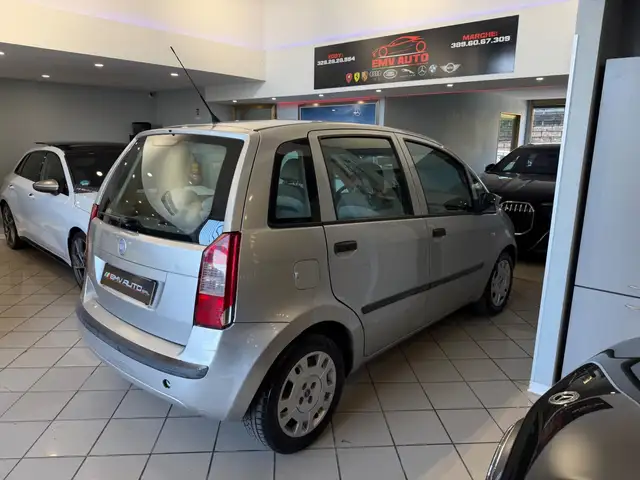 Fiat Idea view 13