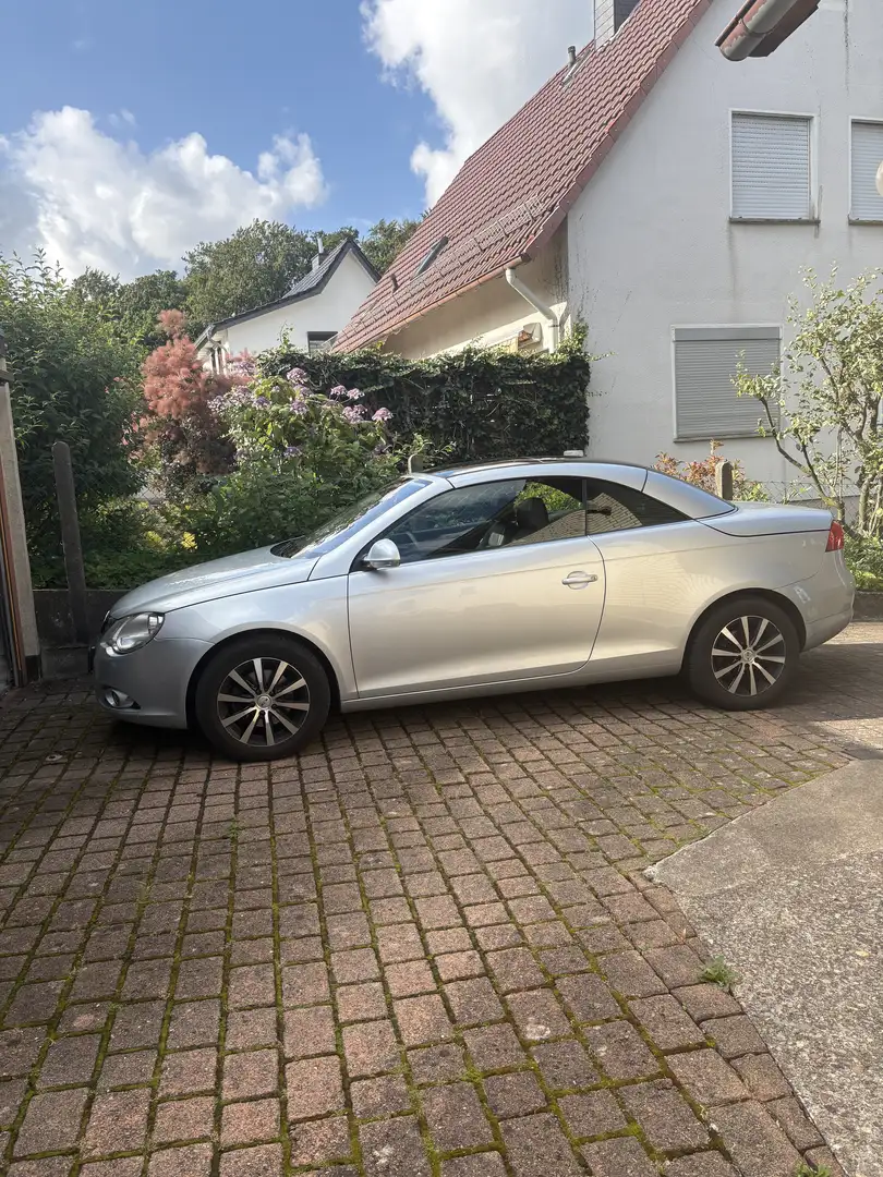 Volkswagen Eos 2.0 FSI - 2
